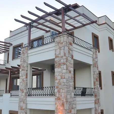Liona Apartment