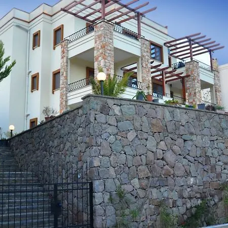 Liona Apartment *